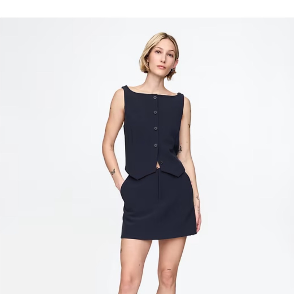 GAP BiStretch Skort in navy blue